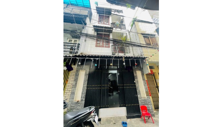 Ngộp khu Thiên Phước - giáp Q11 - 4 tầng  - view HXH gần 40 m2